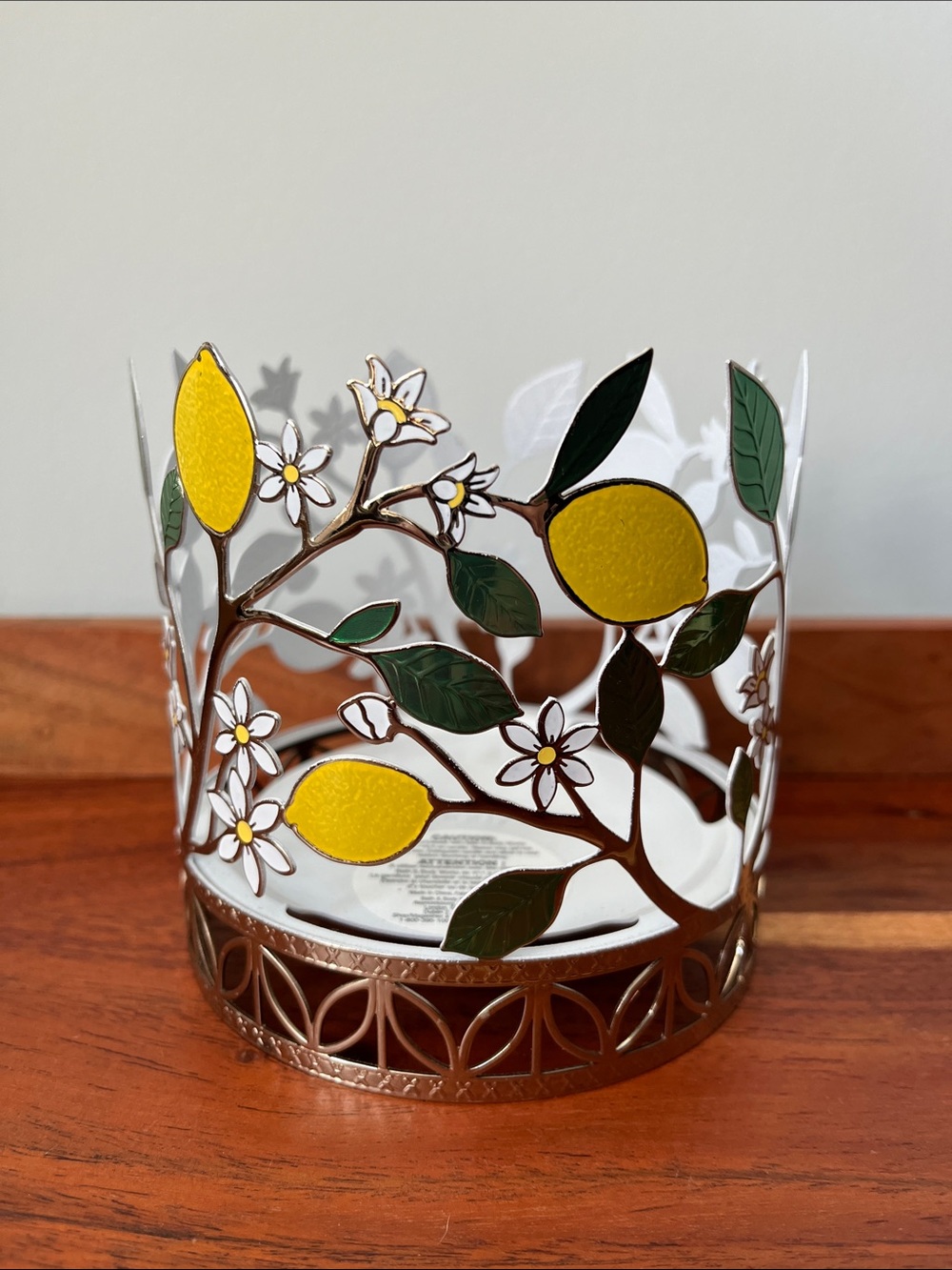 NWT • BATH & BODY WORKS CANDLE HOLDER